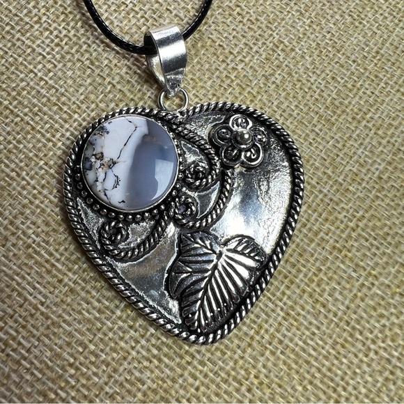 New Large Dendritic Opal Heart Silver Overlay Pendant Necklace w Cord - Picture 6 of 6